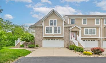 1073 Waterford Ct, Canonsburg, PA 15317, 3 Bedrooms Bedrooms, 8 Rooms Rooms,2.1 BathroomsBathrooms,Residential,For Sale,Waterford Ct,1701730