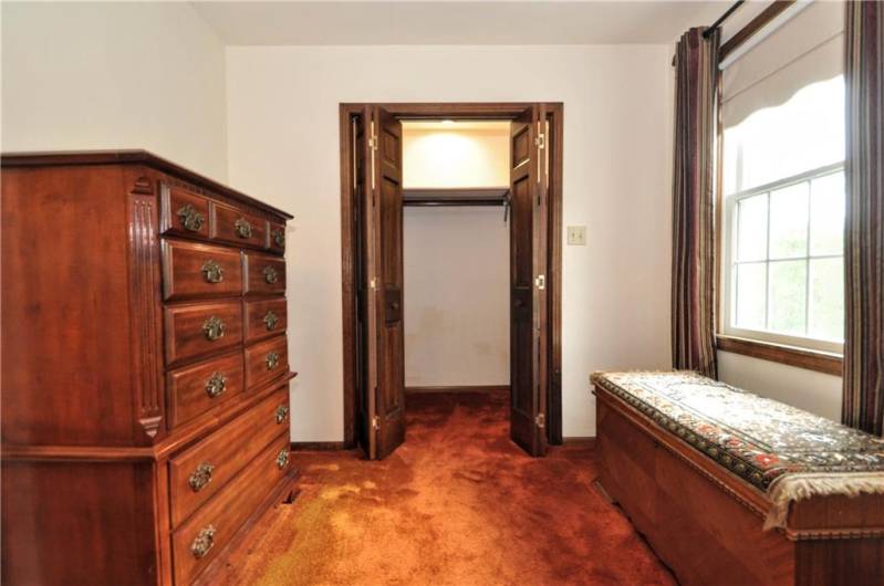 Walk in Closet