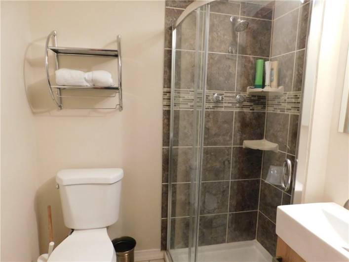 Updated full bathroom.