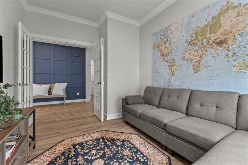 Sitting-TV room