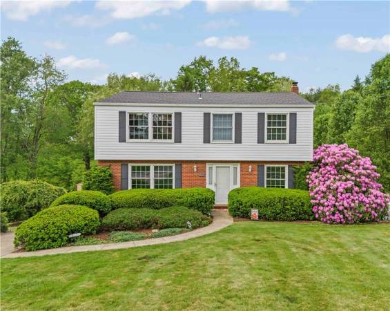 Front of structure - Charming Colonial situated in Peters township!