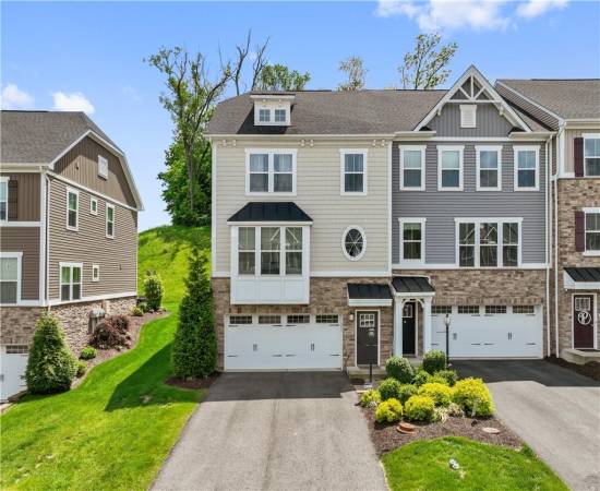 ContingentResidential 1418 Deer Creek Crossing, Canonsburg, PA 15317, 3 Bedrooms Bedrooms, ,2.1 BathroomsBathrooms,Residential,For Sale,Deer Creek Crossing,1702362