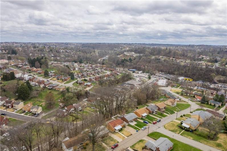 You are just minutes away from grocery shopping at the corner of Sussex and McNeilly.