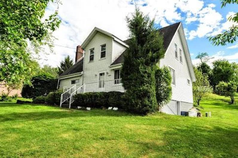 Welcome to 904 McCormick St., Belle Vernon, PA