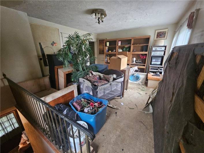 UPSTAIRS LIVING