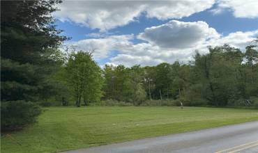 Approximately 1 acre building lot frontage