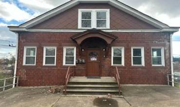 726 Large Ave, Clairton, PA 15025, 2 Bedrooms Bedrooms, ,1 BathroomBathrooms,Lease,For Sale,Large Ave,1703753