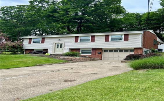 5936 Leprechaun Dr, Bethel Park, PA 15102, 3 Bedrooms Bedrooms, ,1.1 BathroomsBathrooms,Residential,For Sale,Leprechaun Dr,1703798