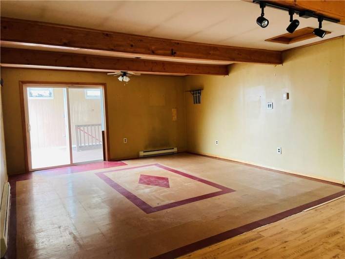 192 Lincoln Street, Waynesburg, PA 15370, 3 Bedrooms Bedrooms, 9 Rooms Rooms,2 BathroomsBathrooms,Residential,For Sale,Lincoln Street,1703661