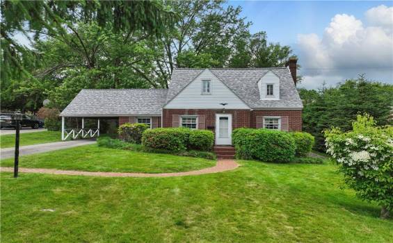 Welcome home to 13 Old Ox Road in Bethel Park...