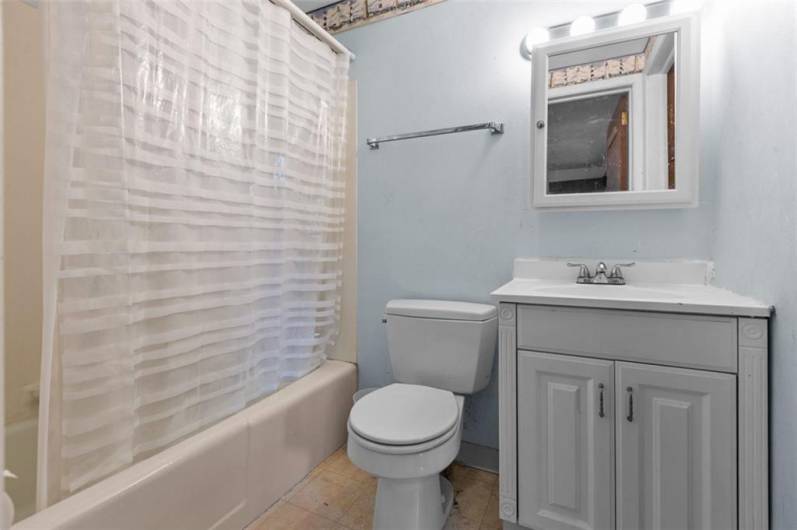 Second floor full bath...