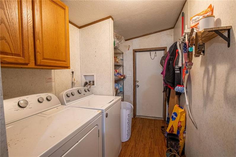 410 Davistown Rd, Mount Morris, PA 15349, 3 Bedrooms Bedrooms, 5 Rooms Rooms,2 BathroomsBathrooms,Residential,For Sale,Davistown Rd,1705814