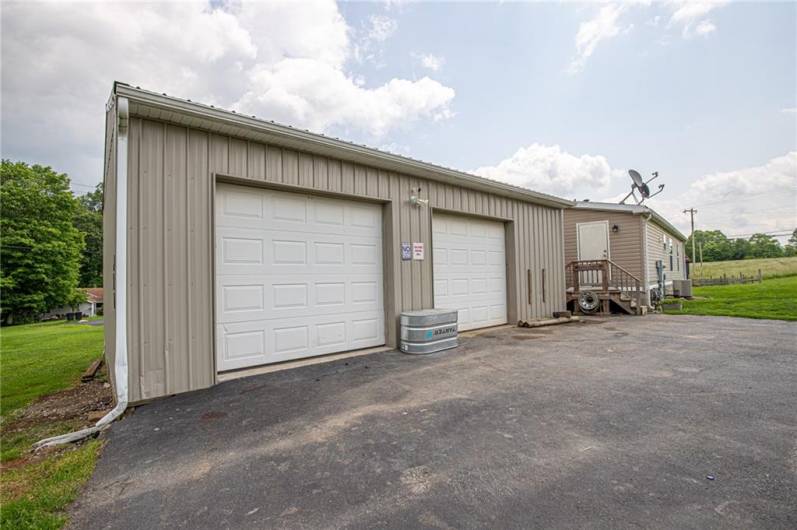 410 Davistown Rd, Mount Morris, PA 15349, 3 Bedrooms Bedrooms, 5 Rooms Rooms,2 BathroomsBathrooms,Residential,For Sale,Davistown Rd,1705814