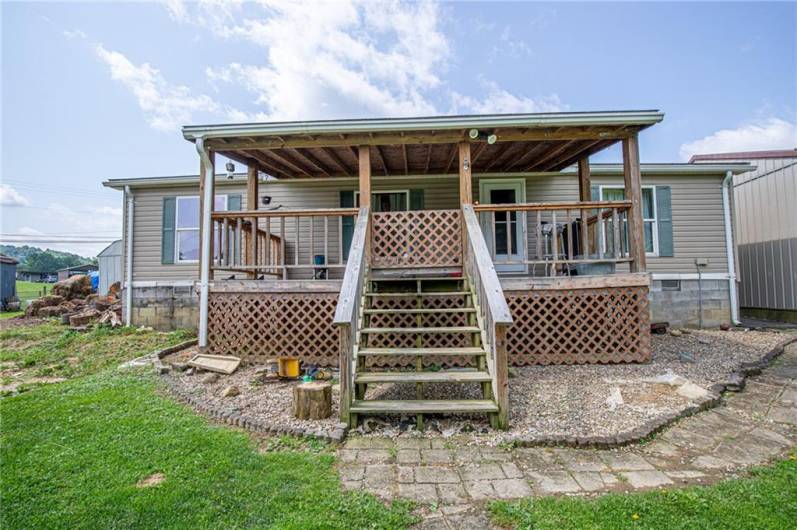 410 Davistown Rd, Mount Morris, PA 15349, 3 Bedrooms Bedrooms, 5 Rooms Rooms,2 BathroomsBathrooms,Residential,For Sale,Davistown Rd,1705814