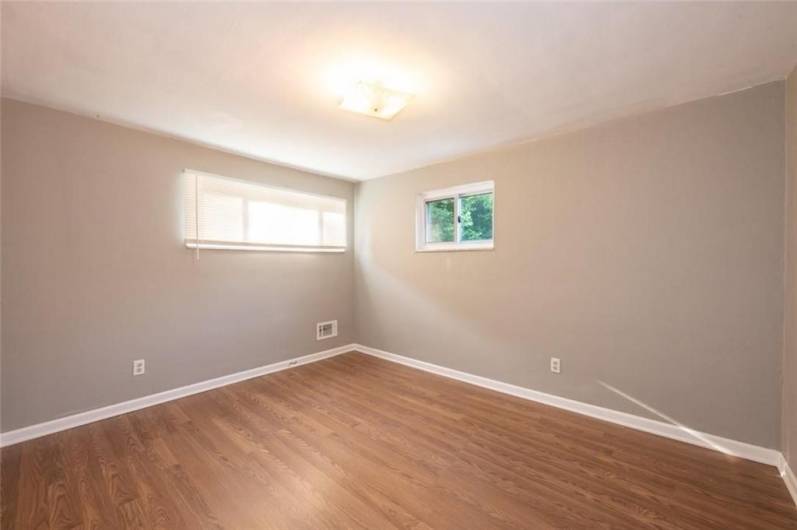 415 Broughton Rd, Bethel Park, PA 15102, 4 Bedrooms Bedrooms, 8 Rooms Rooms,2.1 BathroomsBathrooms,Residential,For Sale,Broughton Rd,1705966
