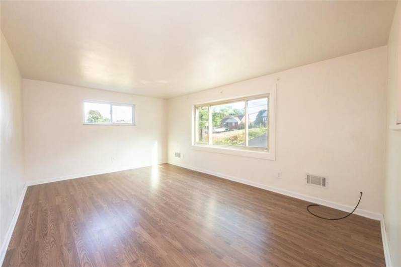 415 Broughton Rd, Bethel Park, PA 15102, 4 Bedrooms Bedrooms, 8 Rooms Rooms,2.1 BathroomsBathrooms,Residential,For Sale,Broughton Rd,1705966