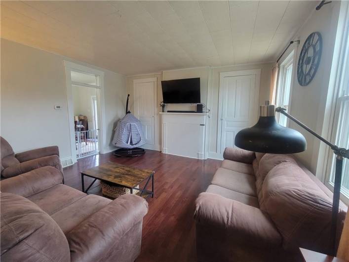 2072 Garards Fort Road, Waynesburg, PA 15370, 3 Bedrooms Bedrooms, 10 Rooms Rooms,2.1 BathroomsBathrooms,Residential,For Sale,Garards Fort Road,1706468