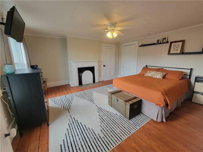 2072 Garards Fort Road, Waynesburg, PA 15370, 3 Bedrooms Bedrooms, 10 Rooms Rooms,2.1 BathroomsBathrooms,Residential,For Sale,Garards Fort Road,1706468