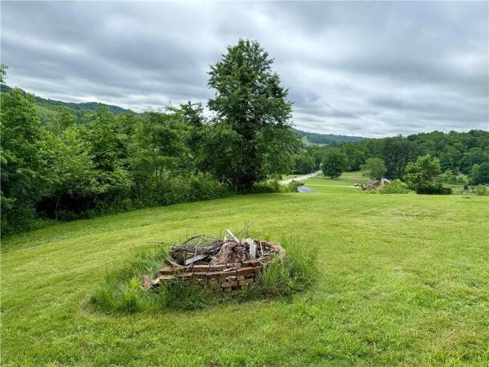 2072 Garards Fort Road, Waynesburg, PA 15370, 3 Bedrooms Bedrooms, 10 Rooms Rooms,2.1 BathroomsBathrooms,Residential,For Sale,Garards Fort Road,1706468