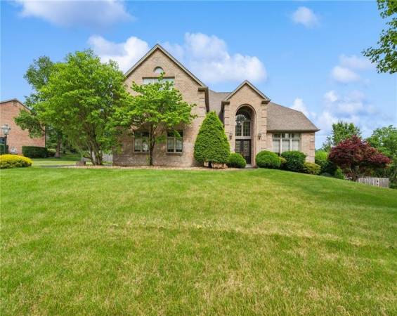 220 WILLIAM DR., Canonsburg, PA 15317, 4 Bedrooms Bedrooms, ,3.1 BathroomsBathrooms,Residential,For Sale,WILLIAM DR.,1706635
