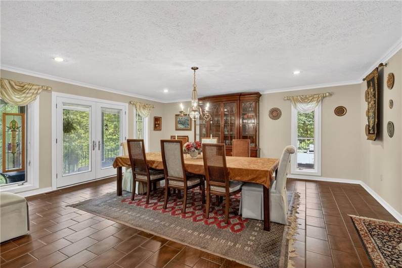Dining room from entryway