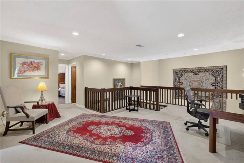 Mezzanine (or loft)