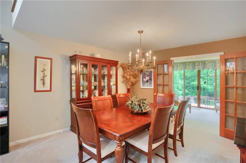 143 Hampshire Drive, Cranberry Township, PA 16066, 3 Bedrooms Bedrooms, 12 Rooms Rooms,3.1 BathroomsBathrooms,Residential,For Sale,Hampshire Drive,0,1706006