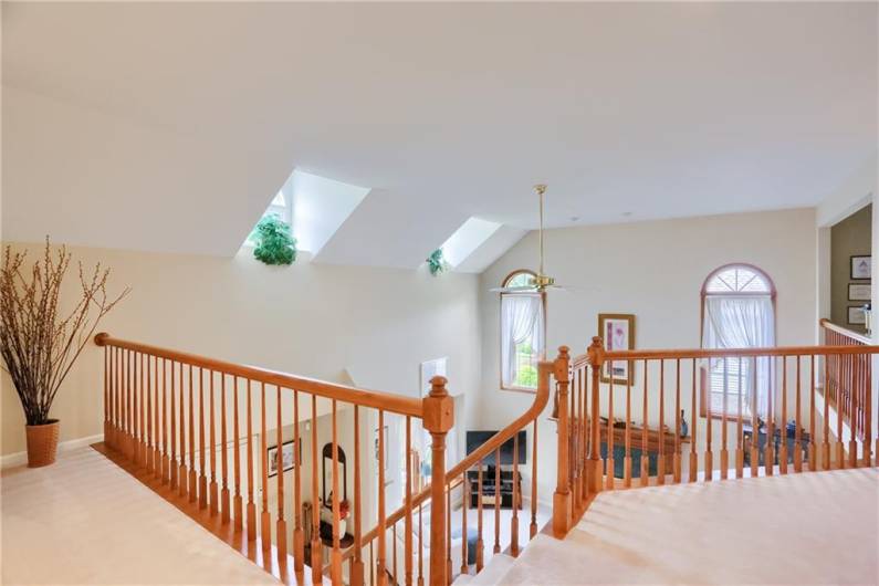 143 Hampshire Drive, Cranberry Township, PA 16066, 3 Bedrooms Bedrooms, 12 Rooms Rooms,3.1 BathroomsBathrooms,Residential,For Sale,Hampshire Drive,0,1706006