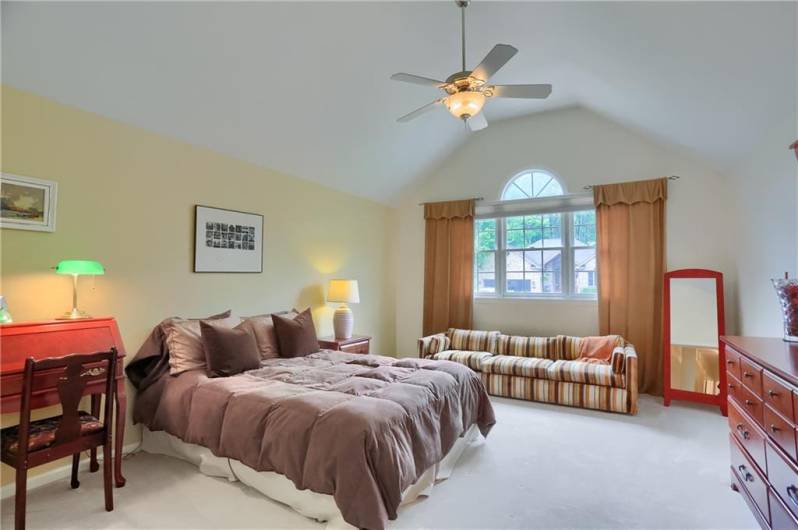 143 Hampshire Drive, Cranberry Township, PA 16066, 3 Bedrooms Bedrooms, 12 Rooms Rooms,3.1 BathroomsBathrooms,Residential,For Sale,Hampshire Drive,0,1706006