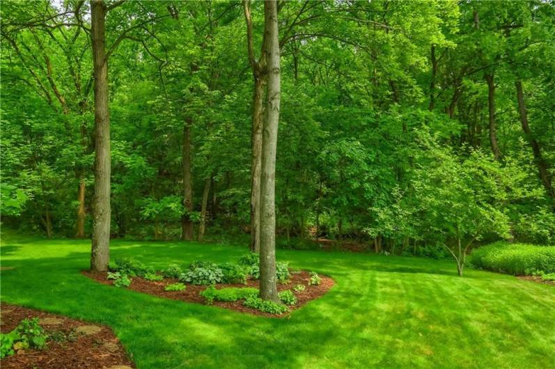 143 Hampshire Drive, Cranberry Township, PA 16066, 3 Bedrooms Bedrooms, 12 Rooms Rooms,3.1 BathroomsBathrooms,Residential,For Sale,Hampshire Drive,0,1706006