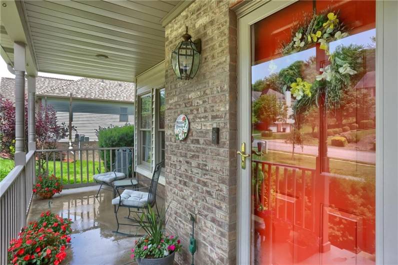 143 Hampshire Drive, Cranberry Township, PA 16066, 3 Bedrooms Bedrooms, 12 Rooms Rooms,3.1 BathroomsBathrooms,Residential,For Sale,Hampshire Drive,0,1706006