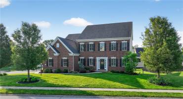 622 BRAEBURN WAY, Canonsburg, PA 15317, 4 Bedrooms Bedrooms, 13 Rooms Rooms,2.1 BathroomsBathrooms,Residential,For Sale,BRAEBURN WAY,1706221