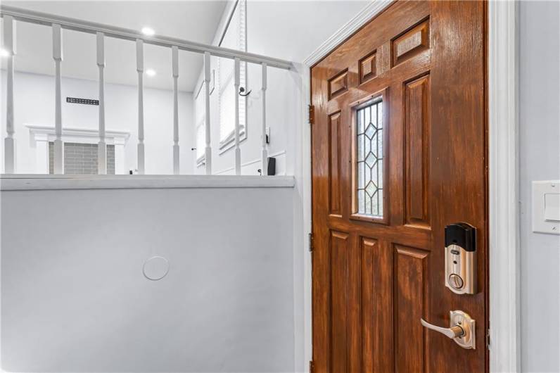 747 Thornwick Dr, Pittsburgh, PA 15243, 3 Bedrooms Bedrooms, 9 Rooms Rooms,3 BathroomsBathrooms,Residential,For Sale,Thornwick Dr,1706268