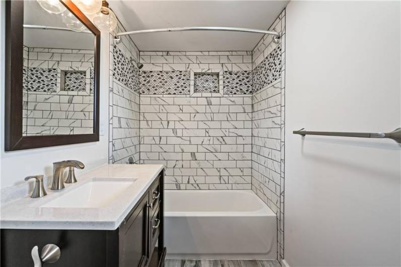 765 Brafferton Dr, Pittsburgh, PA 15228, 4 Bedrooms Bedrooms, 8 Rooms Rooms,2.1 BathroomsBathrooms,Residential,For Sale,Brafferton Dr,1706373