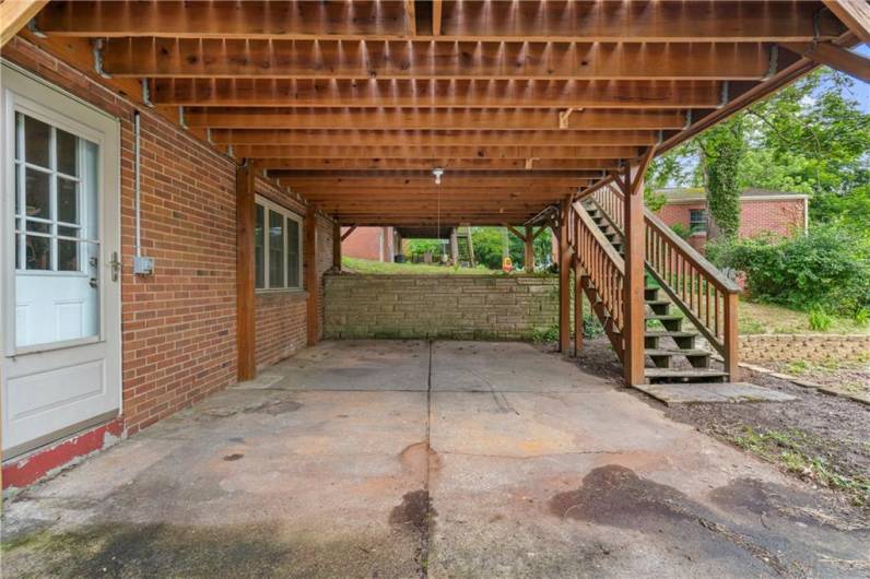 765 Brafferton Dr, Pittsburgh, PA 15228, 4 Bedrooms Bedrooms, 8 Rooms Rooms,2.1 BathroomsBathrooms,Residential,For Sale,Brafferton Dr,1706373