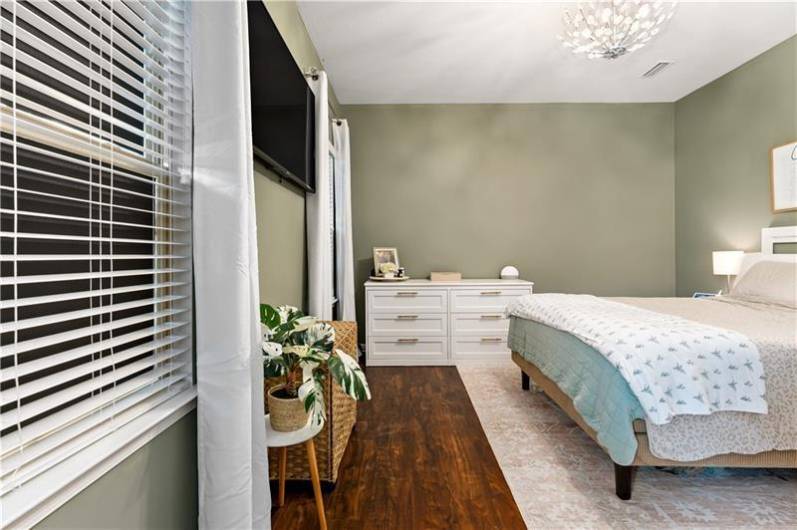 4002 Saint Andrews Ct, Jeannette, PA 15644, 3 Bedrooms Bedrooms, 8 Rooms Rooms,2.1 BathroomsBathrooms,Residential,For Sale,Saint Andrews Ct,0,1706390