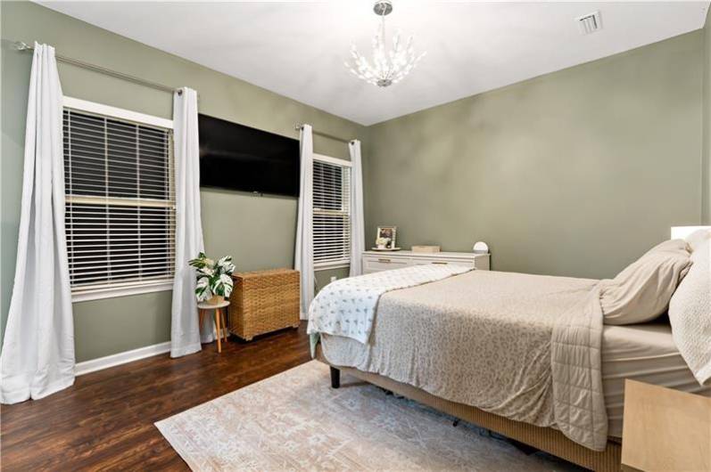 4002 Saint Andrews Ct, Jeannette, PA 15644, 3 Bedrooms Bedrooms, 8 Rooms Rooms,2.1 BathroomsBathrooms,Residential,For Sale,Saint Andrews Ct,0,1706390