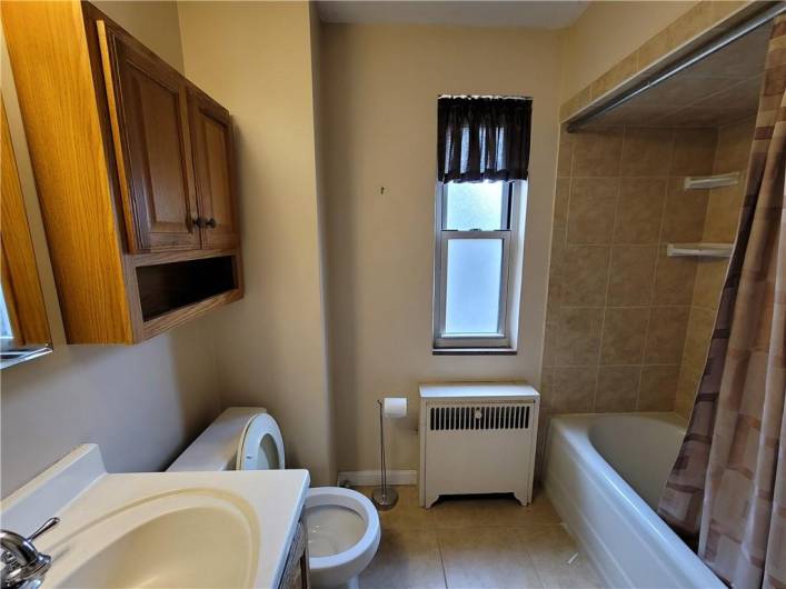 5510 Pocusset St, Pittsburgh, PA 15217, 3 Bedrooms Bedrooms, 6 Rooms Rooms,1 BathroomBathrooms,Residential,For Sale,Pocusset St,0,1706424