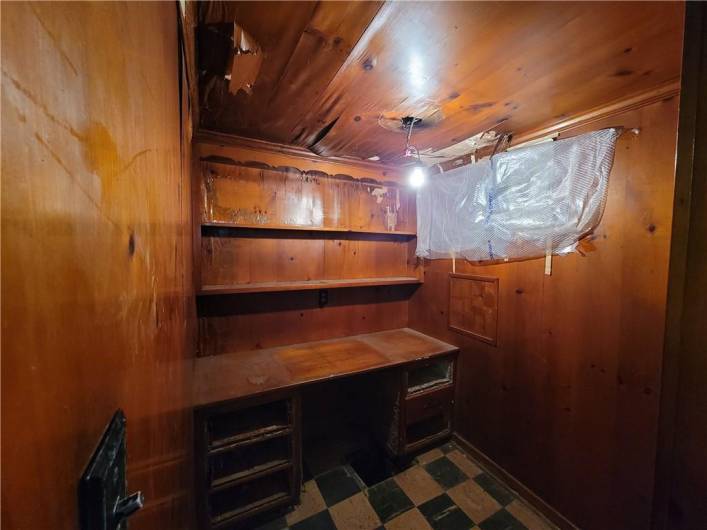 5510 Pocusset St, Pittsburgh, PA 15217, 3 Bedrooms Bedrooms, 6 Rooms Rooms,1 BathroomBathrooms,Residential,For Sale,Pocusset St,0,1706424