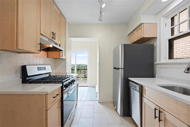 22 Beltzhoover Ave, Pittsburgh, PA 15210, 4 Bedrooms Bedrooms, ,1.1 BathroomsBathrooms,Residential,For Sale,Beltzhoover Ave,0,1706445