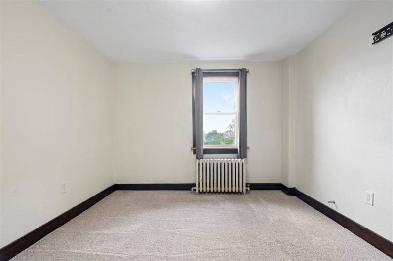 22 Beltzhoover Ave, Pittsburgh, PA 15210, 4 Bedrooms Bedrooms, ,1.1 BathroomsBathrooms,Residential,For Sale,Beltzhoover Ave,0,1706445
