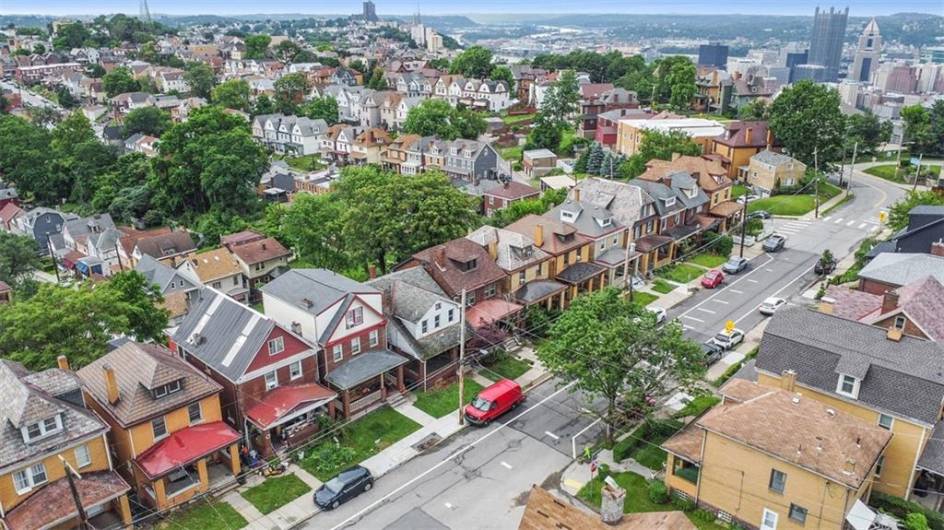 22 Beltzhoover Ave, Pittsburgh, PA 15210, 4 Bedrooms Bedrooms, ,1.1 BathroomsBathrooms,Residential,For Sale,Beltzhoover Ave,0,1706445