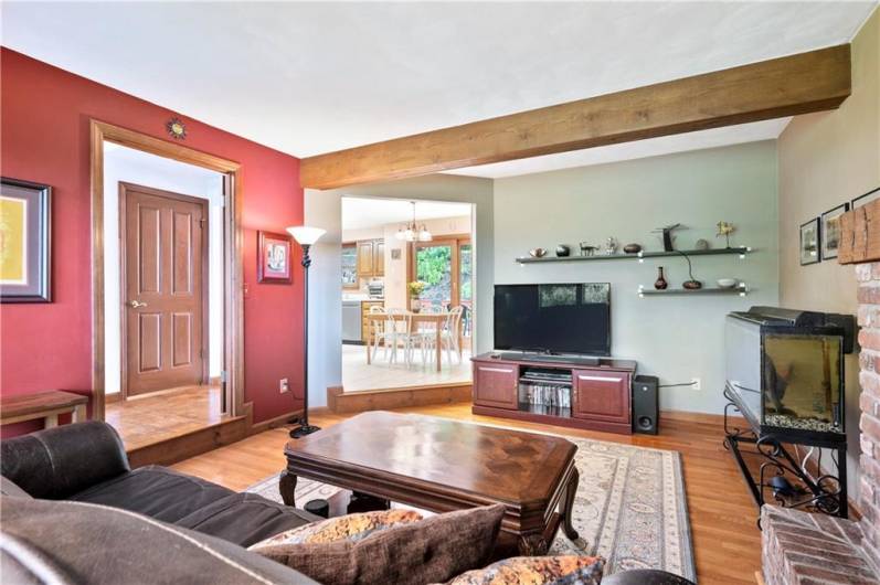 2507 Sarah Ct, Murrysville, PA 15668, 4 Bedrooms Bedrooms, 12 Rooms Rooms,2.2 BathroomsBathrooms,Residential,For Sale,Sarah Ct,1706448