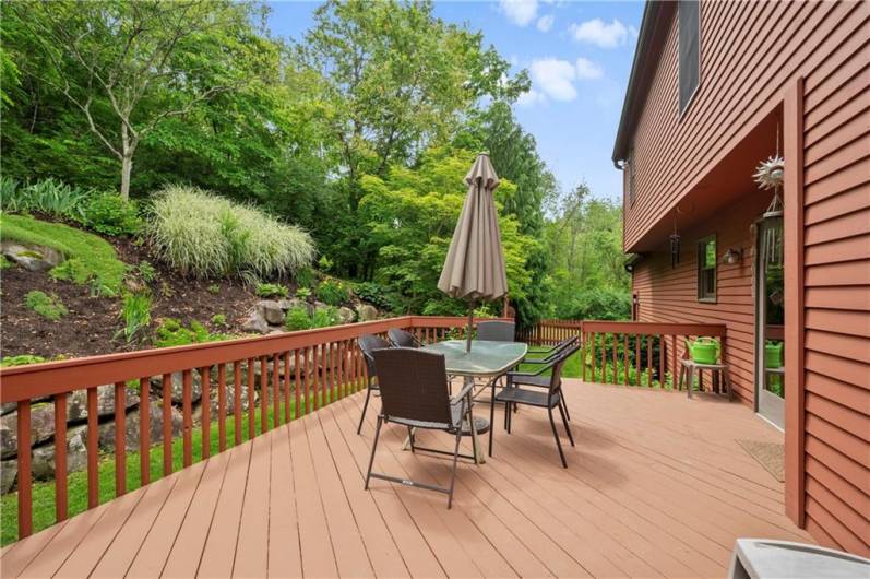 2507 Sarah Ct, Murrysville, PA 15668, 4 Bedrooms Bedrooms, 12 Rooms Rooms,2.2 BathroomsBathrooms,Residential,For Sale,Sarah Ct,1706448
