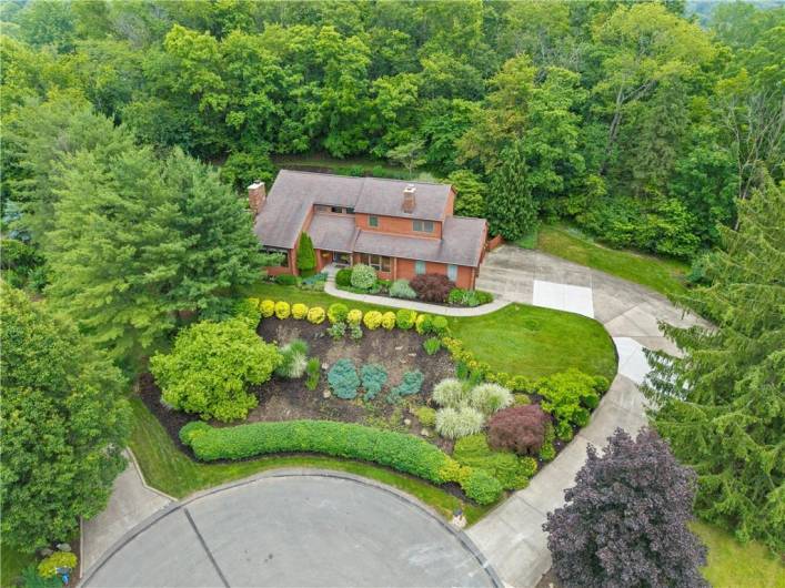 2507 Sarah Ct, Murrysville, PA 15668, 4 Bedrooms Bedrooms, 12 Rooms Rooms,2.2 BathroomsBathrooms,Residential,For Sale,Sarah Ct,1706448