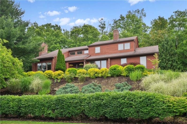 2507 Sarah Ct, Murrysville, PA 15668, 4 Bedrooms Bedrooms, 12 Rooms Rooms,2.2 BathroomsBathrooms,Residential,For Sale,Sarah Ct,1706448