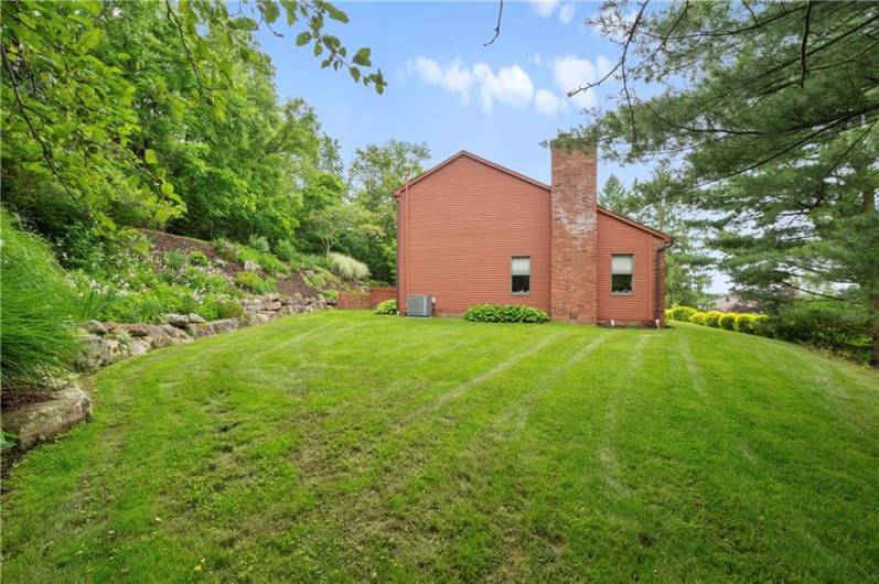 2507 Sarah Ct, Murrysville, PA 15668, 4 Bedrooms Bedrooms, 12 Rooms Rooms,2.2 BathroomsBathrooms,Residential,For Sale,Sarah Ct,1706448