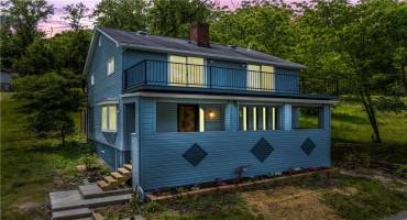 2513 Grove Rd, South Park, PA 15129, 5 Bedrooms Bedrooms, ,2 BathroomsBathrooms,Residential,For Sale,Grove Rd,1706462