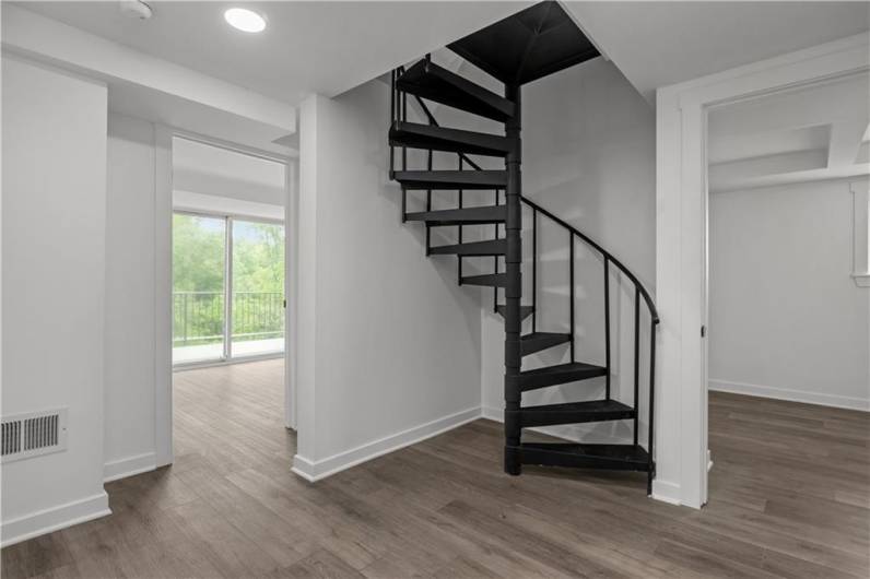 2513 Grove Rd, South Park, PA 15129, 5 Bedrooms Bedrooms, ,2 BathroomsBathrooms,Residential,For Sale,Grove Rd,1706462