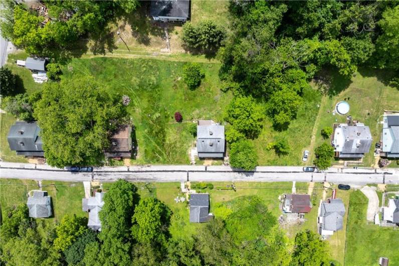 2513 Grove Rd, South Park, PA 15129, 5 Bedrooms Bedrooms, ,2 BathroomsBathrooms,Residential,For Sale,Grove Rd,1706462
